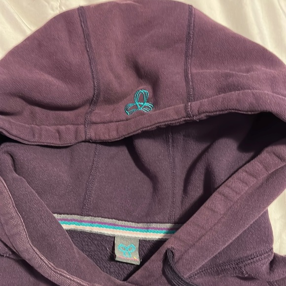 TNA Hoodie - Picture 3 of 5